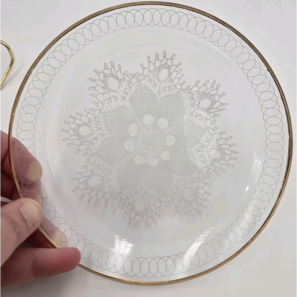 Vintage Crystal Clear Studios‎ Plate Lace Design and Gold Edges 5.75"